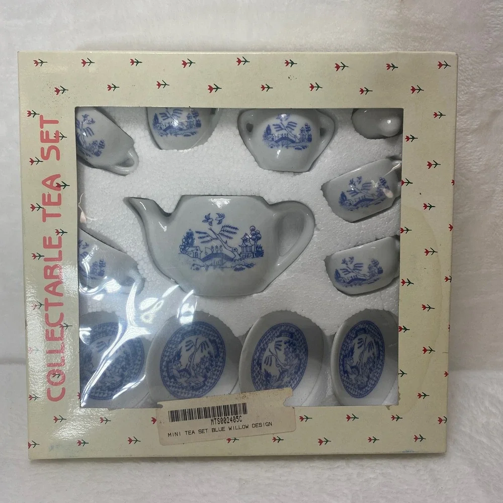 Vintage Mini Blue Willow Play Tea Set Porcelain Dollhouse Playhouse New In‎ Box